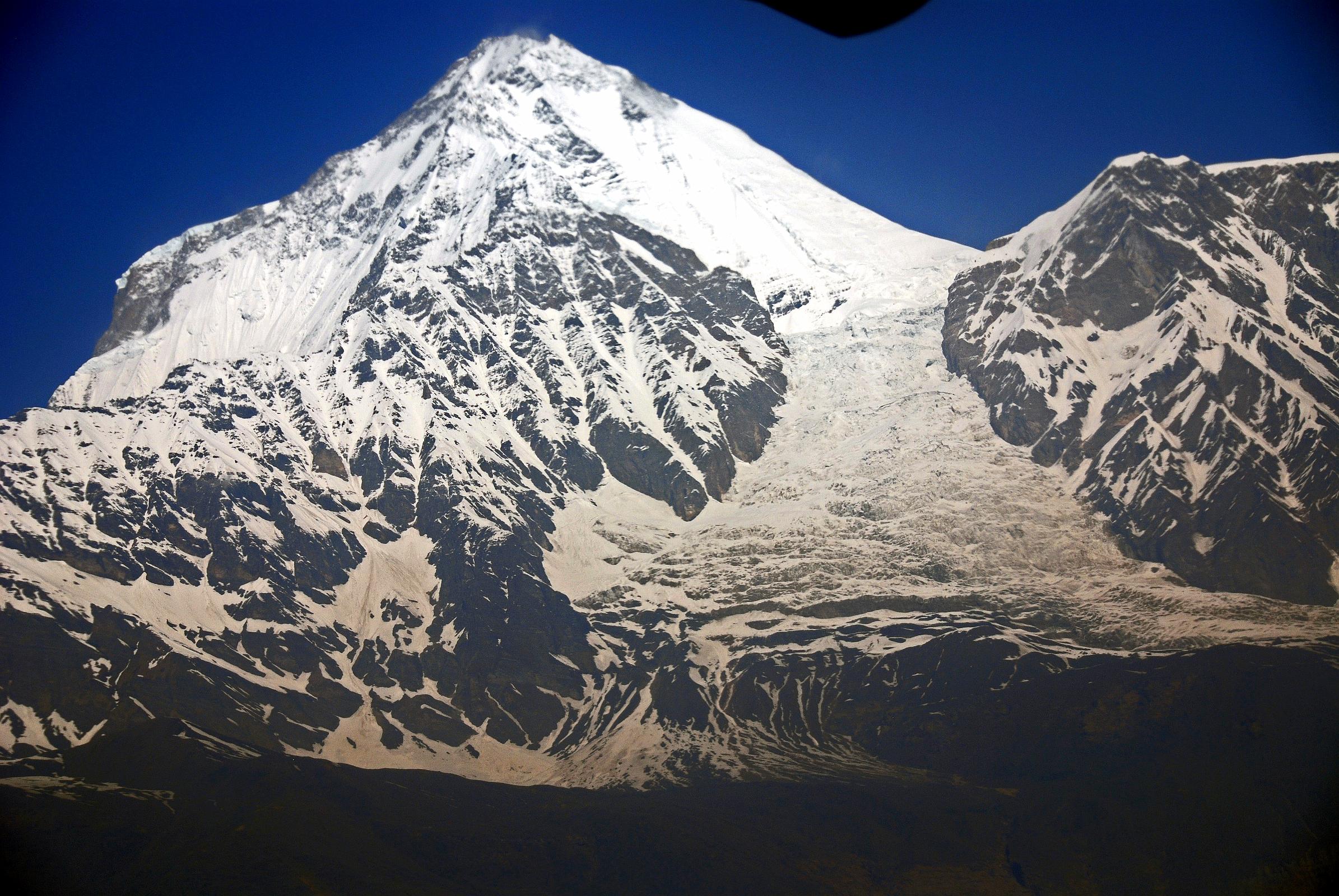 03 Pokhara Flight To Jomsom 04 Dhaulagiri And Ice Fall Close Up 